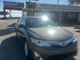 2012 Toyota Camry hybrid