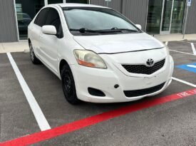 2011 Toyota Yaris