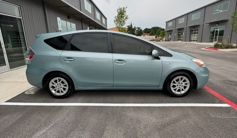 2014 Toyota Prius full