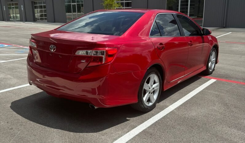 2012 Camry SE full