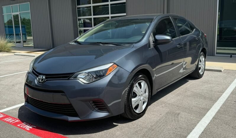 2016 Toyota Corolla full